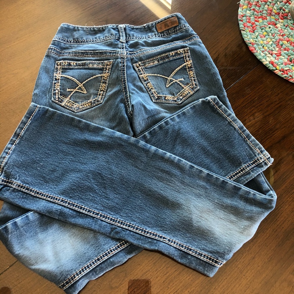 jeans
